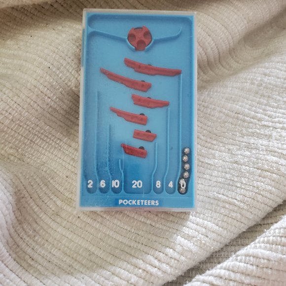 Vintage Pocketeers 1975 - Picture 1 of 2